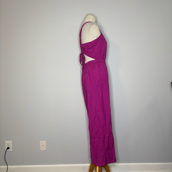 FRNCH- Fuchsia Halter Top Jumpsuit with Pockets - Picture 3 of 4